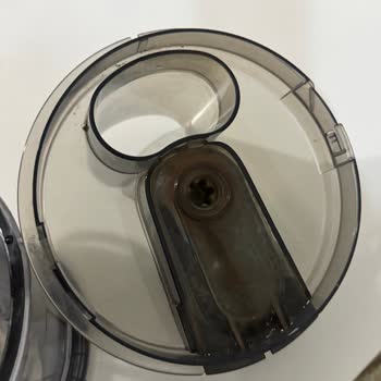 Karaca Mutfak Robotunda Çırpıcılar Aniden Dağıldı Ve İç Kısım Paslanmış