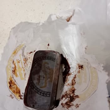 Körfez Pastanesi’nde Bozulmuş Tatlılar Ve Saygısız Hizmet