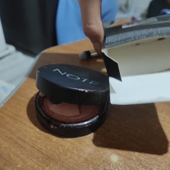 Kırık Allık Ürünü İçin Değişim Talebi Ve Uzayan Müşteri Hizmetleri Süreci