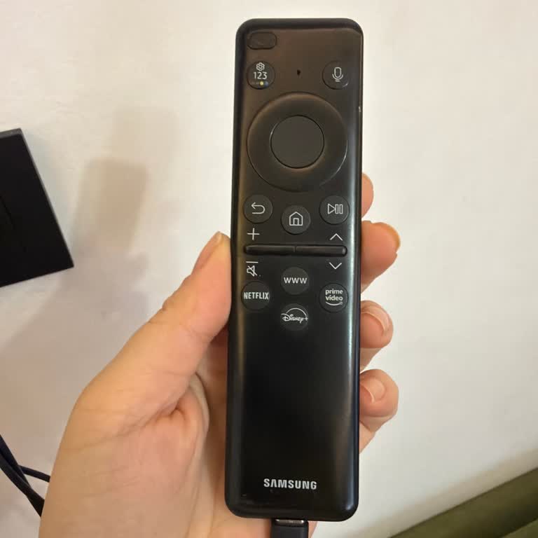 Şarjı Çıkarınca Çalışmayan Samsung Televizyon Kumandası Garantili Değişim İsteği