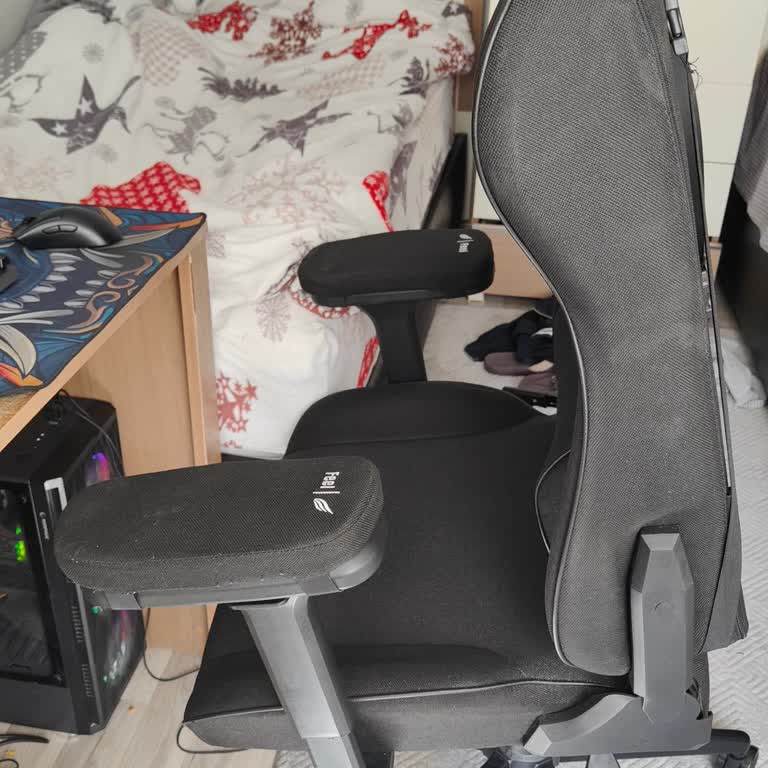 Hawk Gaming Koltuğunda Amortisör Çökmesi Ve Ücretsiz Değişim Talebi