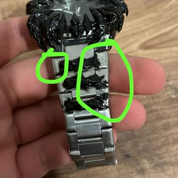 Defolu Saat Kordonundaki Boya Lekeleri Ve Silik İşlemeler İçin İade Talebi