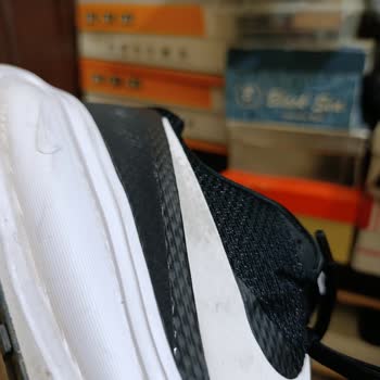 Nike Revolution 8 Ayakkabı Kısa Sürede Deforme Oldu, Kullanıcı Hatası İddiası Reddedildi