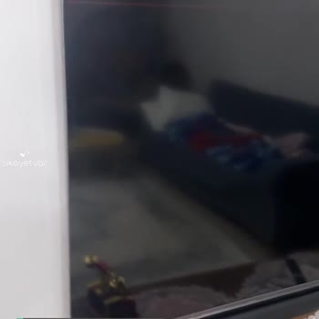 Xiaomi Duvara Verilen Zarar