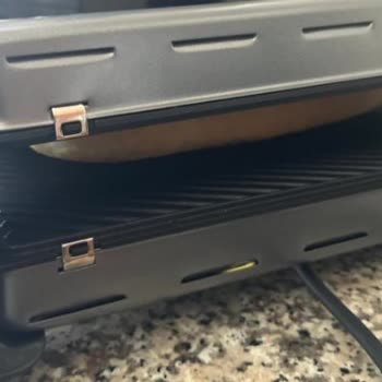 Bosch TCG 4215 Tost Makinesinde Arka Kısım Kaldığında Eşit Kızarma Sağlanamıyor