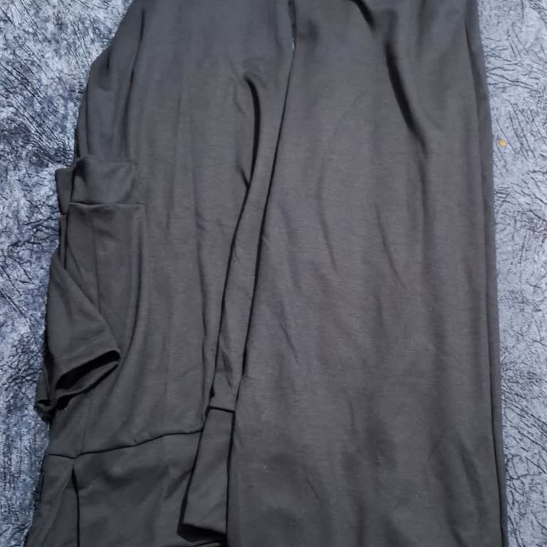 Yanlış Renk Ve Beden, Satıcının Alaycı Ve Ücretli Tutumu