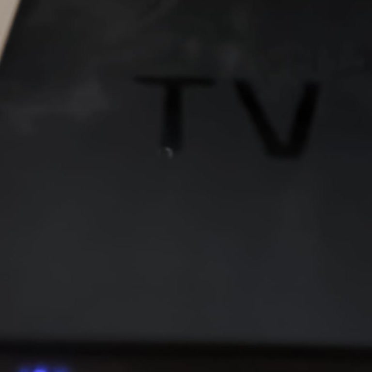 TV Yayını Donuyor, Müşteri Hizmeti Çözüm Sunmuyor