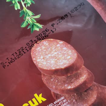 Beşler Sucuk Ürününde Küf Sorunu Ve Güven Kaybı