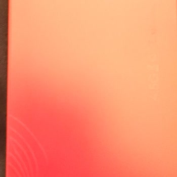 Reeder S23 Pro Max Telefonumun Arka Kapağı Kendi Kendine Çatladı