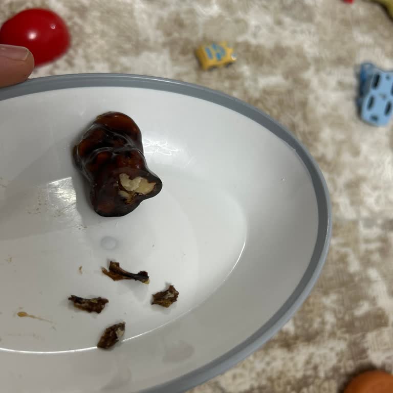 Cevizli Şıra Sucukta Sert Kabuk Parçaları Sağlık Riskine Yol Açtı