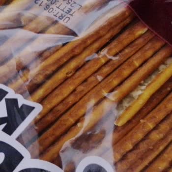 Torku Çubuk Krakerde Aşırı Tuz, Bayat Tat Ve Yapışık Sorunu