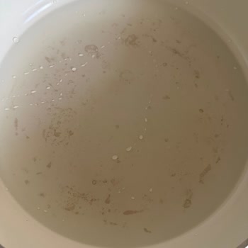 Tencere Seti Tavasındaki Lekeler Ürün Ayıplı Ve Değişim Talebi