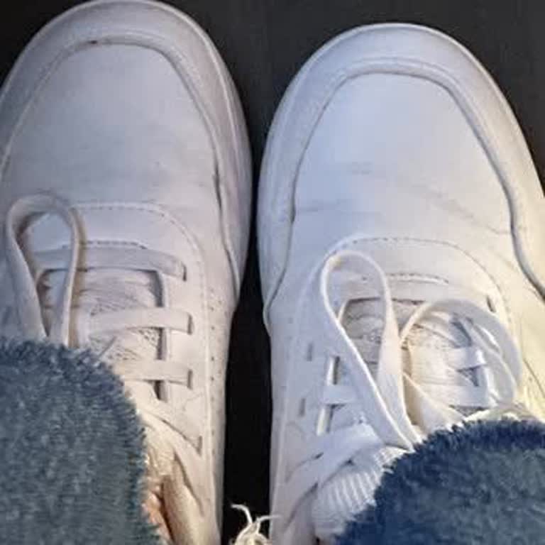 Adidas Tensaur Ayakkabısında Bir Gün İçinde Kırık Ve Ağrı, Değişim İsteği