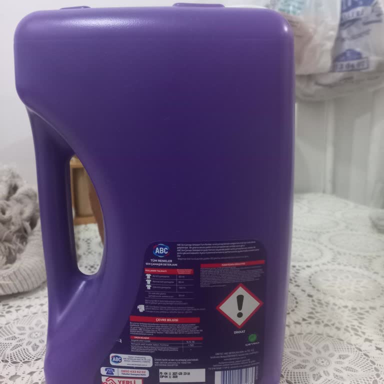 ABC Sıvı Deterjanı Kıyafetleri Yok Etti Ve 31.500 TL Zarar