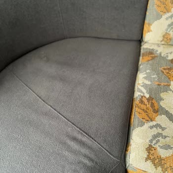 İstikbal Teddy Köşe Koltukta 10 Gün İçinde Kumaş Bozulması Ve Servis Gelmemesi