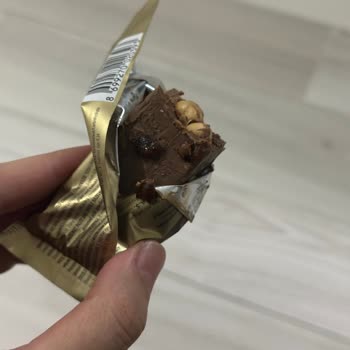 Kahve Dünyası Çikolatasındaki Fındık Kabuğu Çocuğumun Hayatını Tehdit Ediyor