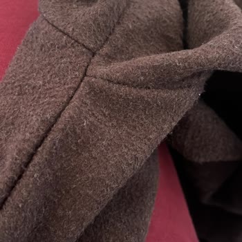 Geç Gelen Ve Kalitesiz Kaban İçin İade Reddi Ve Yüksek Kargo Ücreti Talebi