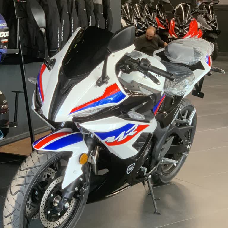 Kompresör Arızalı M125R Motorun 3 Aylık Servis Bekleyişi Ve Değişim İsteği