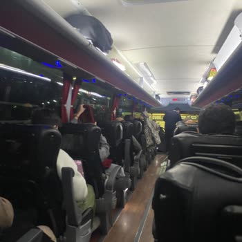 Jumbo Konforu Aldım, Pamukkale’ye Ait Olmayan Eski Araçla 2 Saat Gecikme