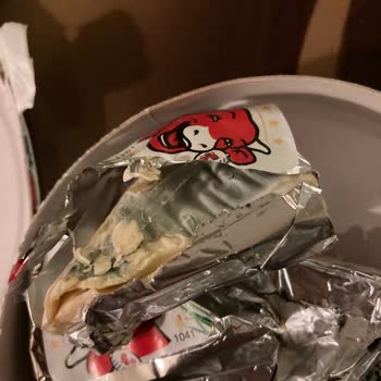 La Vache Qui Rit Yarım Yağlı Peynirde Küflenme Ve Son Kullanma Tarihi Çelişkisi