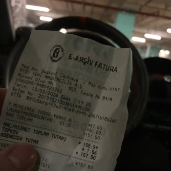 Çankaya A101 Şubesinde Çalışanların Arkadaşlarıyla Sohbeti Müşteri Memnuniyetini Bozuyor