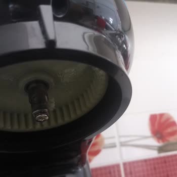 Mikserim 1,5 Ayda Kendiliğinden Kırıldı Ve Ücretsiz Değişim Talep Ediyorum