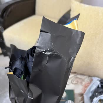 Özel Kutu Ve Not Eksik, Ürün Hasarlı Ve Satıcı Yanıtsız