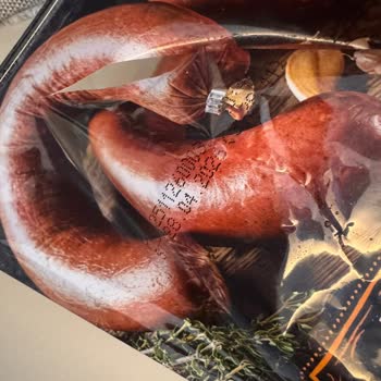 Küflü Sucuk İçin İade Ve Soğuk Zincir Kontrolü Talebi