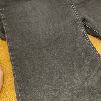 Renk Solması Ve Deforme Pantolon İçin Değişim Talebi