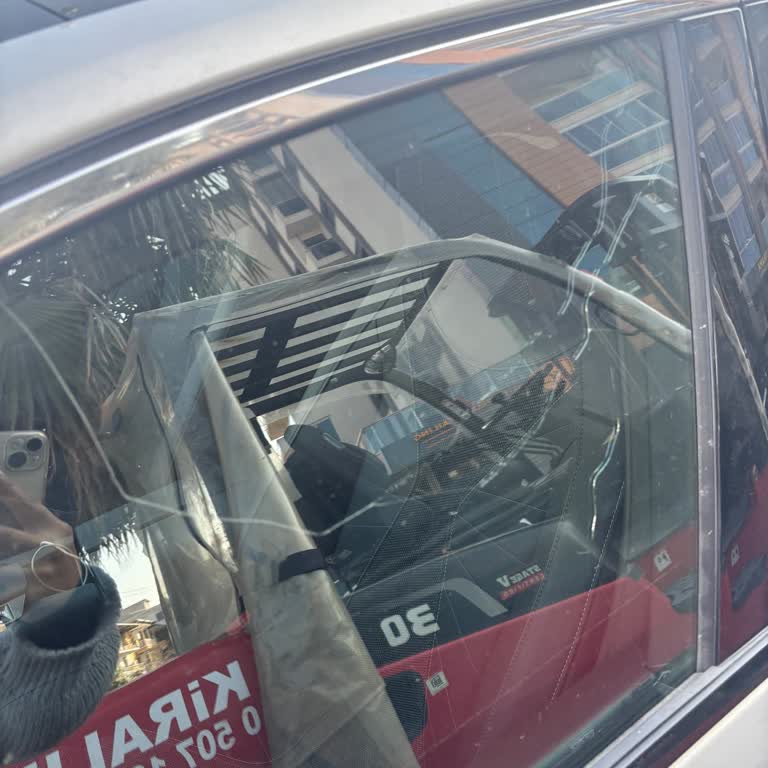 Cam Çatlaması Ve Motor Arızası İçin Hızlı Garanti Çözümü Talebi