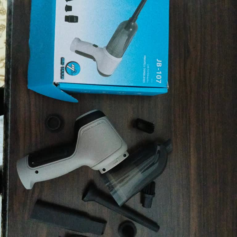 Reklamı Gibi Olmayan Süpürge Ve Eksik Parçalar Nedeniyle 800 TL Tam İade Talebi