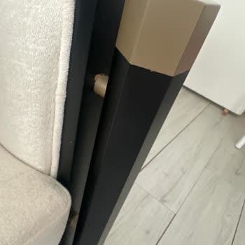 Ayıplı Koltuk Takımı Ve Kalitesiz Kumaş İçin Tam İade Talebi