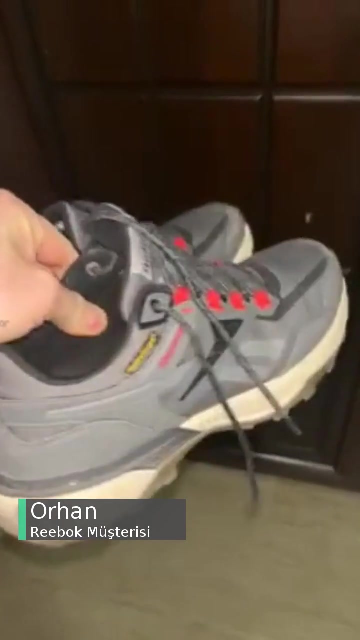 Reebok Ayakkabı Koku Sıkıntısı videonun kapak resmi