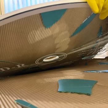 Kırık Ayna Ve Cevapsız Müşteri Hizmetleri