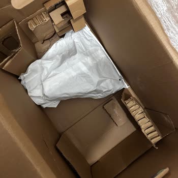 Epttavm'den Gelen Philips Marathon Süpürge Kullanılmış Olması Nedeniyle İade Talebi