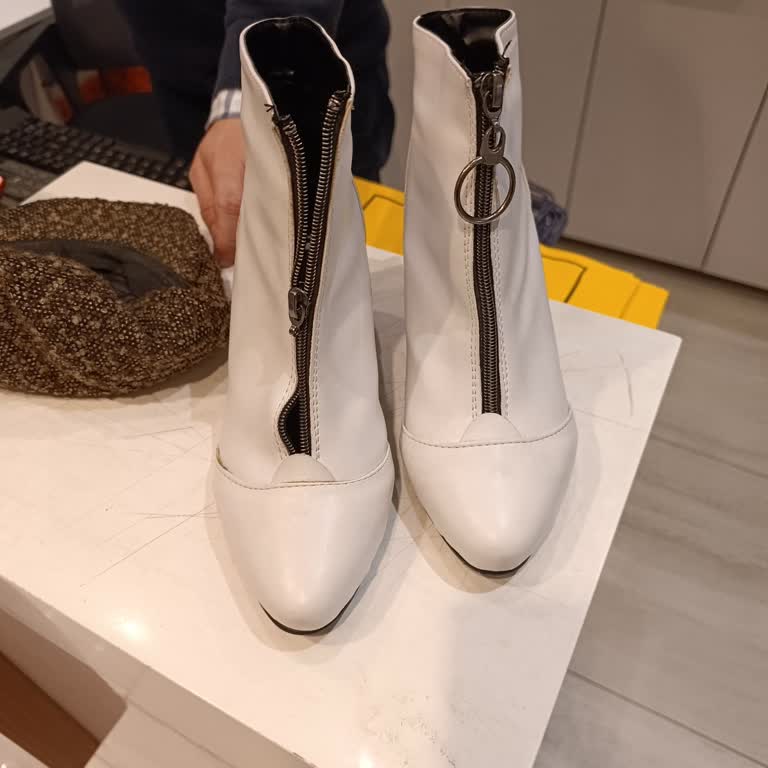 Bambi Ayakkabıda Ayıplı Bot Ve İade Reddine Şikayet