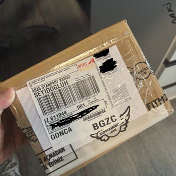 L Beden Eldiven İstemi Yanlış Gönderildi, Çözüm Aylarca Sürdü