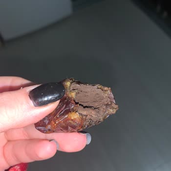 Hurmadaki Şüpheli Siyah Madde Ve BİM’in Cevapsız Tutumu