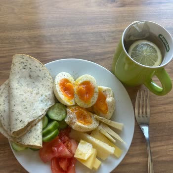 Füme Tavukta İplik Parçası Çıktı: Hijyen Ve Sağlık Endişesi