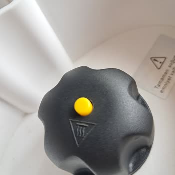 Pirantech Buharlı Temizleyicide Güvenlik Riski Oluşturan Sızıntı Ve Değişim Talebi