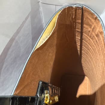 Açılan Çanta İç Kısmı İçin Tamir Ve Ürün Değerlendirmesi Talebi