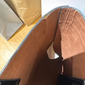 Açılan Çanta İç Kısmı İçin Tamir Ve Ürün Değerlendirmesi Talebi