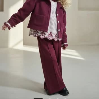 Baby Patron Kumaşı Sitede Özellikle Belirtilen Gabrini Kumaş Değil, Oldukça İnce Ve Kalitesiz