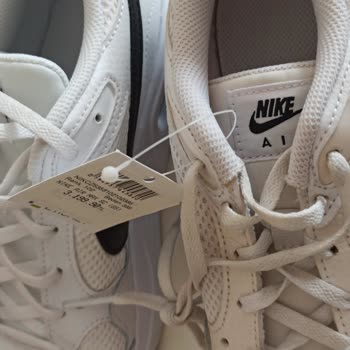 Nike Air Max Ayakkabının Kullanılmış Olması Ve Kaba Müşteri Hizmetleri