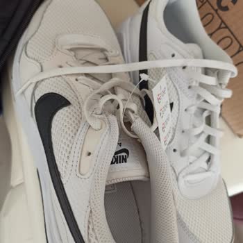 Nike Air Max Ayakkabının Kullanılmış Olması Ve Kaba Müşteri Hizmetleri