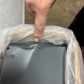 Teslimatta Ürün Fırlatıldı, İade Alınmadı Ve İletişim Çok Kötü