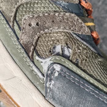 Columbia Ayakkabısının Kısa Sürede Yanlarından Yırtılması Ve Garanti Reddi