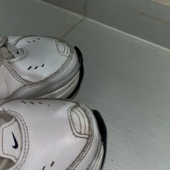 Ayakkabının Tabanındaki Açılma Sorunu Ve Değişim Talebi