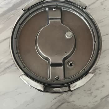 Kapağı Kilitlenmeyen Schafer Düdüklü Tencere İçin Ücretsiz Parça Değişimi Talebi