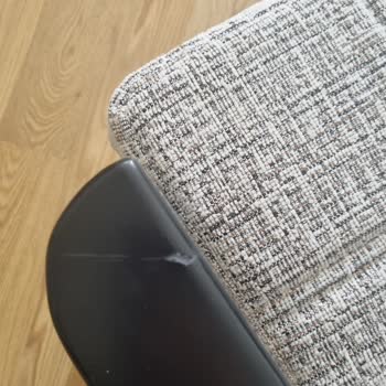 Vivense'den Gelen Koltuk Takımında Ayak Yükseklikleri Uyuşmazlığı Ve Berjer Deformasyonu